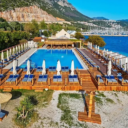 Doria Yacht Club 4* Каш