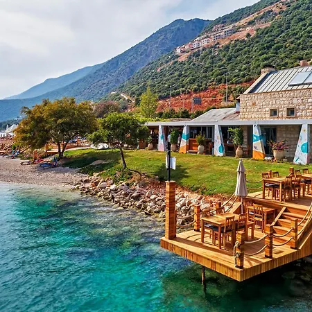 Doria Yacht Club 4* Каш
