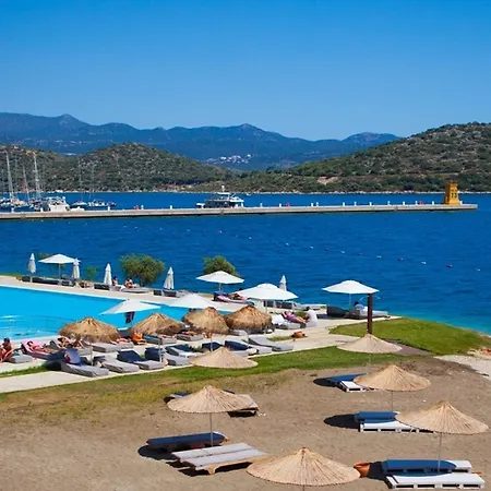 Doria Yacht Club Отель Каш