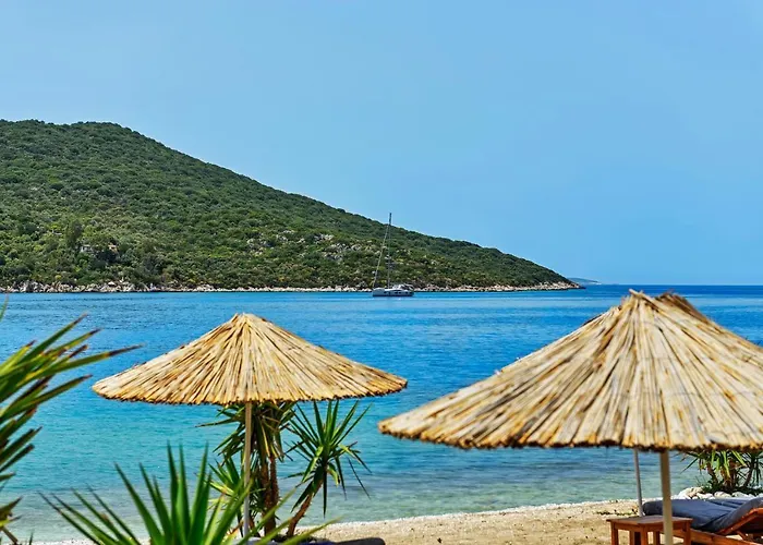 Doria Yacht Club Hotel 4*