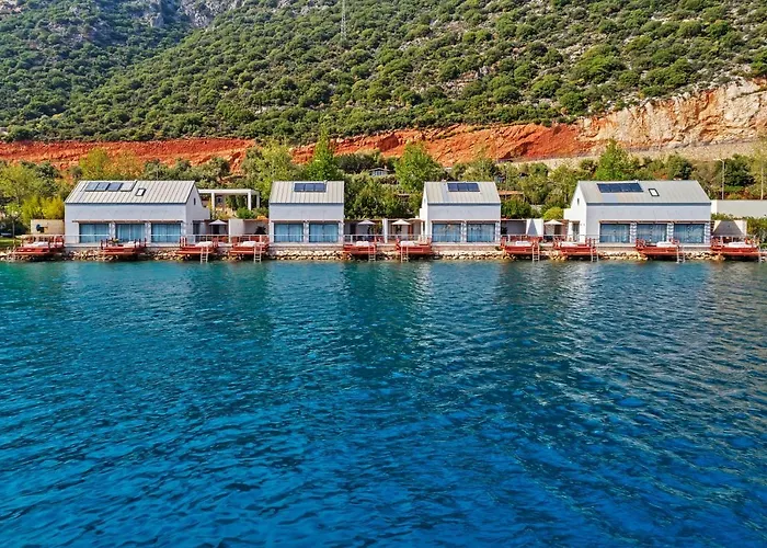 Hotel Doria Yacht Club 4*