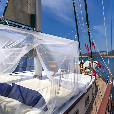 Doria Yacht Club Hotell